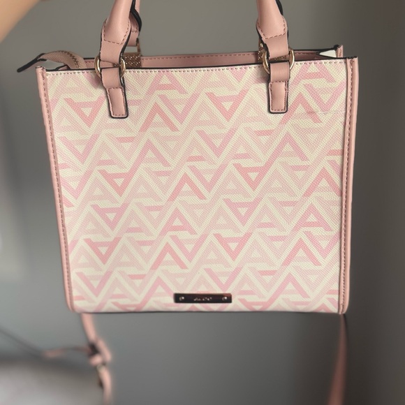 Pink Geometric Patterned Women's Bag - Picture 2 of 2